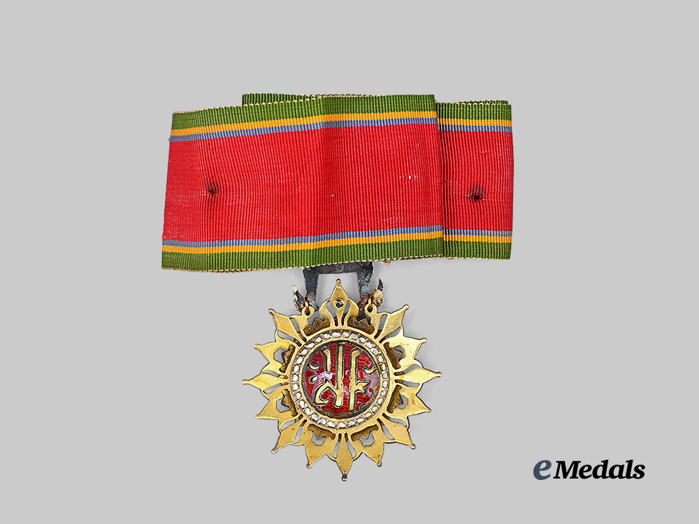 thailand,_kingdom._an_order_of_the_white_elephant,_i_i_i_class_commander_in_case_e_medals__m0625-102_9