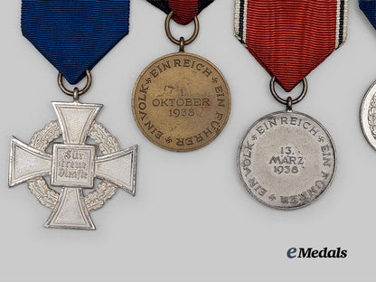 germany,_third_reich._a_mixed_lot_of_awards_for_military_and_occupation_service_e_medals__g62852_6