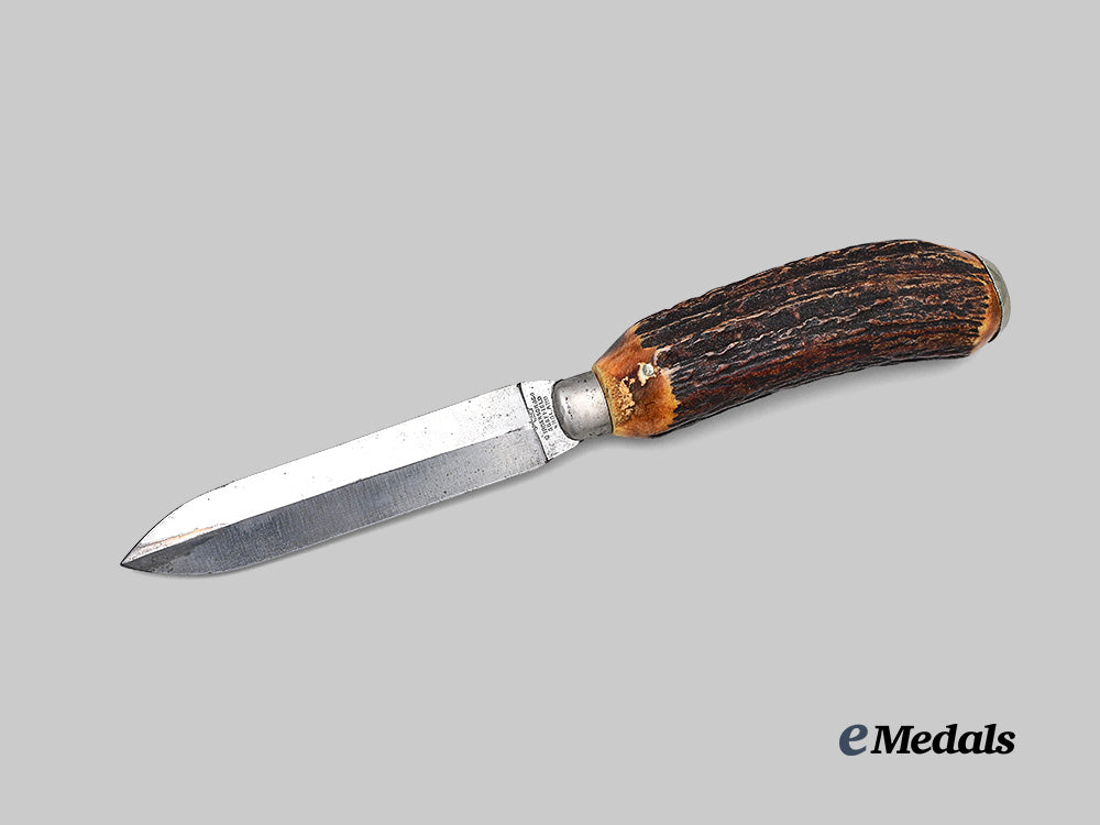 united_kingdom._a_lot_of_four_blades_with_escape_knife_e_medals__g_b8649_5
