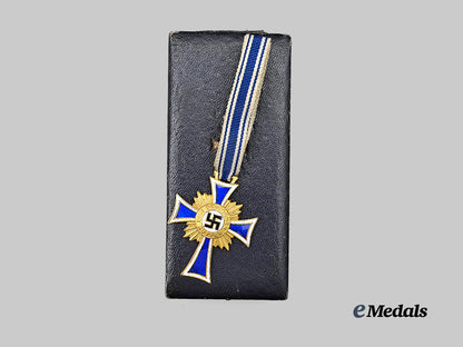 germany,_third_reich._an_honour_cross_of_the_german_mother,_gold_grade_with_case,_by_august_g._tham_e_medals__g61768_6