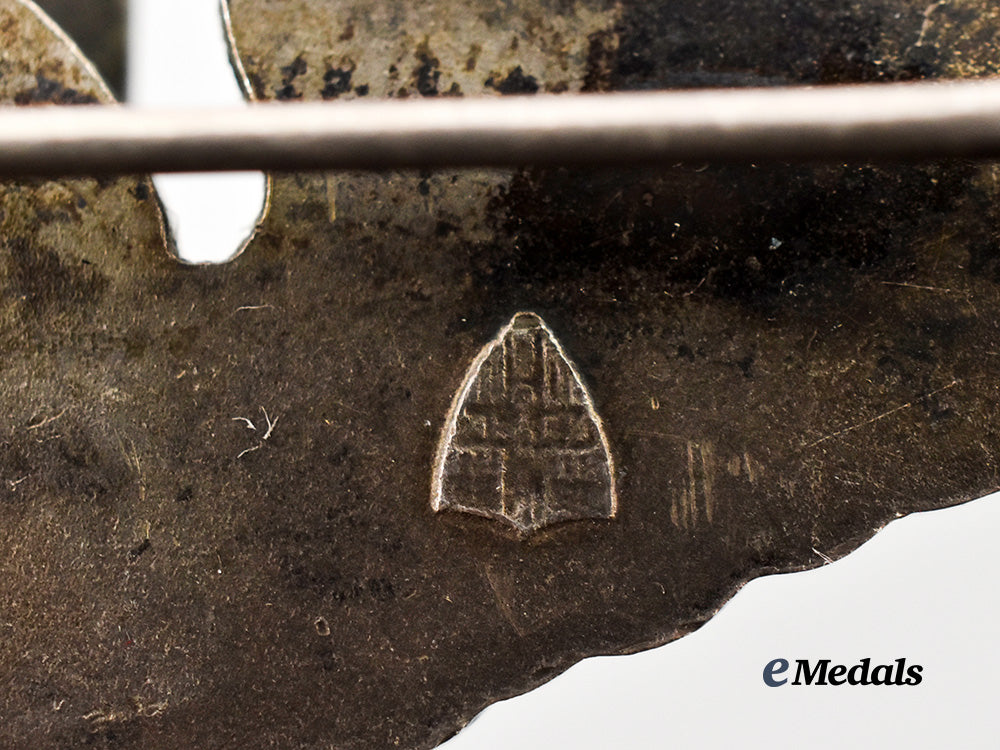 united_states._a_lot_of_five_second_war_wings_e_medals__m0706-25_3