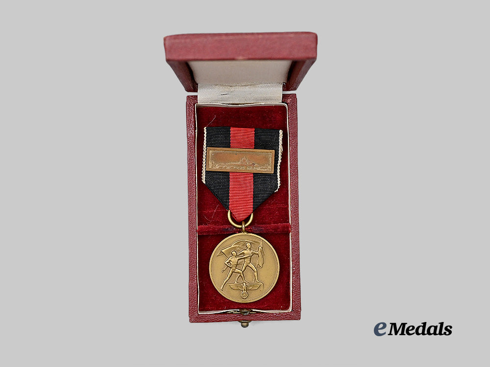 germany,_third_reich._an_entry_into_the_sudetenland_commemorative_medal&_clasp,_in_case_of_issue_e_medals__g61752_3