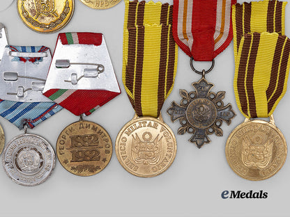 europe._a_lot_of_medals,_decorations&_awards_e_medals__e_u24750_8