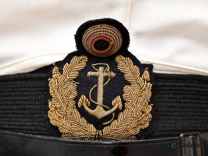 germany,_federal_republic._the_bundesmarine_uniform_of_kapitän_zur_see_hans_jenisch,_u-_boat_ace_and_knight’s_cross_recipient_l22_mnc3666_351