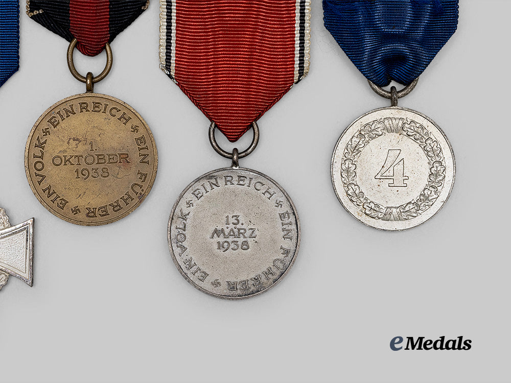 germany,_third_reich._a_mixed_lot_of_awards_for_military_and_occupation_service_e_medals__g62852_7