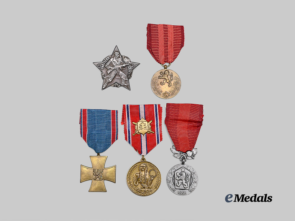 czechoslovakia,_republic._a_lot_of_five_medals_e_medals__m0625-145_2