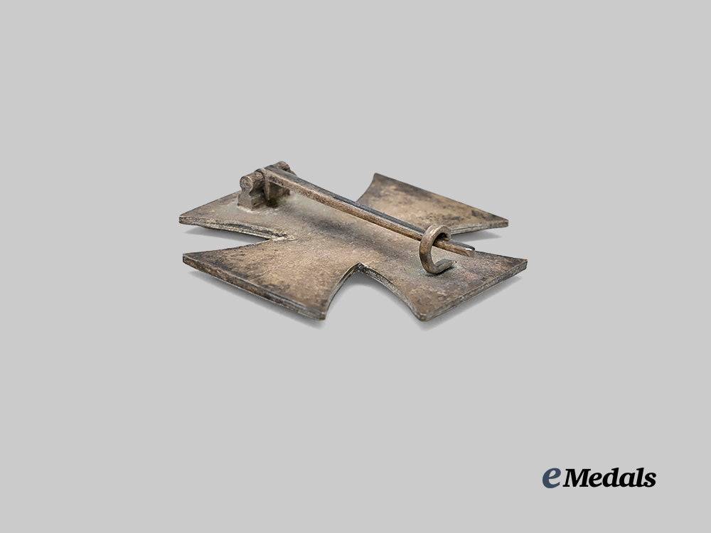 germany,_wehrmacht._a1939_iron_cross_i_class,_with_case,_by_c._f._zimmermann_e_medals__g61756_7