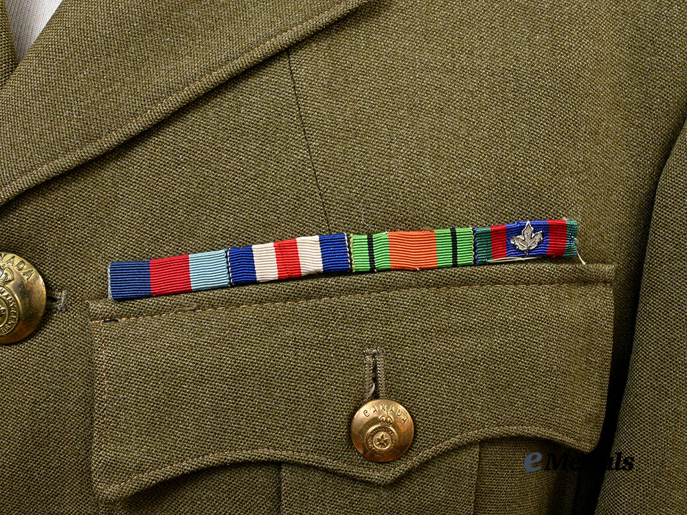 canada,_commonwealth._a_royal_canadian_armoured_corps_lieutenant_uniform,_named_e_medals__c7647_9
