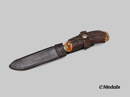 united_kingdom._a_lot_of_four_blades_with_escape_knife_e_medals__g_b8649_3