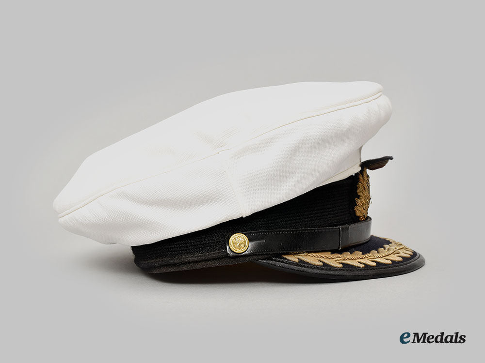 germany,_federal_republic._the_bundesmarine_uniform_of_kapitän_zur_see_hans_jenisch,_u-_boat_ace_and_knight’s_cross_recipient_l22_mnc3660_362