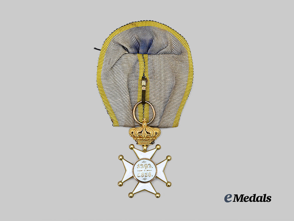luxembourg,_duchy._an_order_of_adolph_of_nassau,_knight_in_gold_e_medals__m0332-78_4