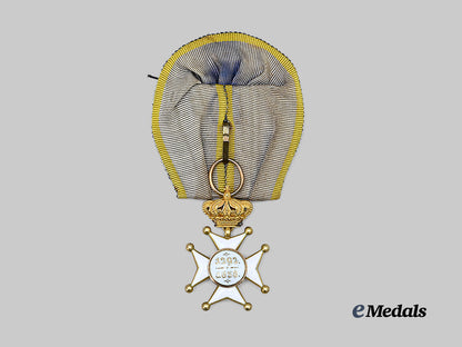 luxembourg,_duchy._an_order_of_adolph_of_nassau,_knight_in_gold_e_medals__m0332-78_4