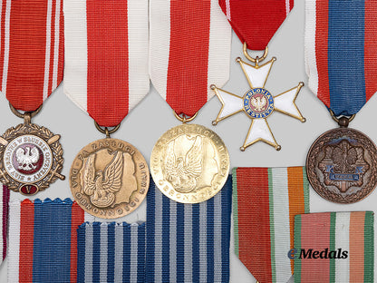 poland,_republic._a_lot_of_medals&_awards_e_medals__e_u24894_6