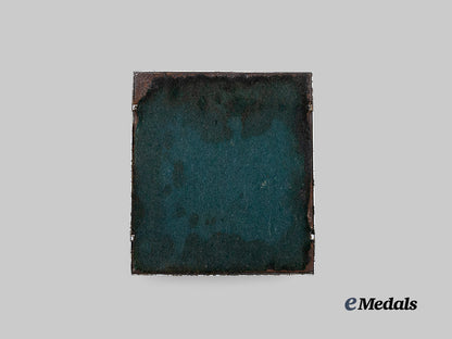 germany,_third_reich._a_patriotic_tabletop_cigarette_case_e_medals__g62836_7