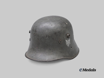 germany,_heer._an_austrian_m17_transitional_stahlhelm,_single_decal_version,_owner-_attributed_example_by_bleckmann_e_medals__g62764_4