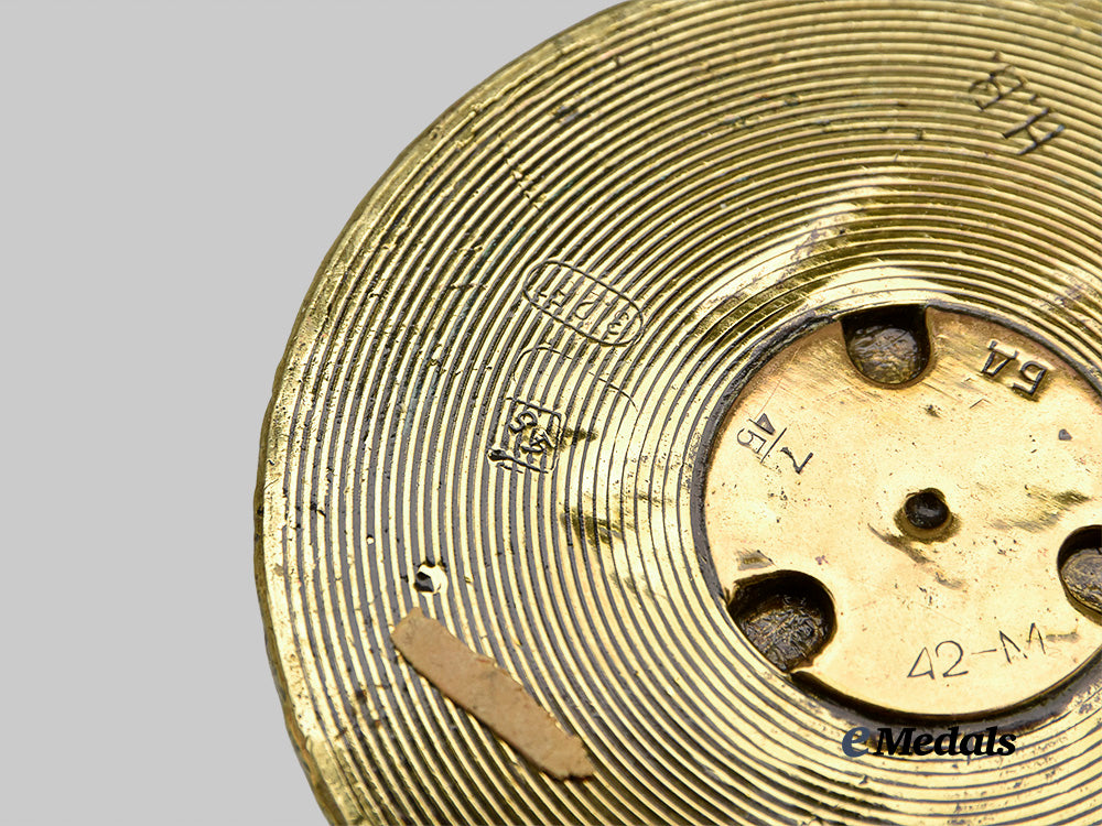 czechoslovakia._a_trench_art_brass_shell_with_sunflowers_e_medals__e_u24144_9