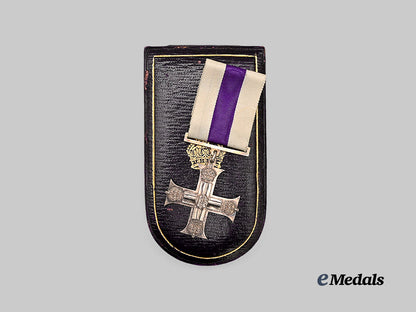 united_kingdom._a_military_cross,_in_case_e_medals__g_b8309_4