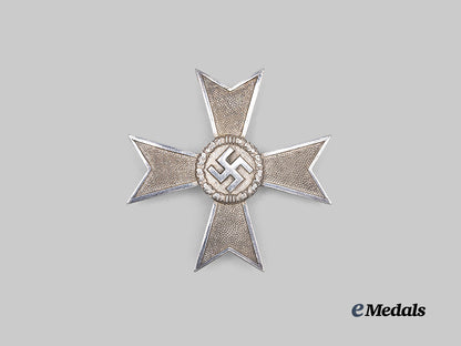 germany,_wehrmacht._a_war_merit_cross_i_class,_by_karl_gschiermeister_e_medals__g62830_2