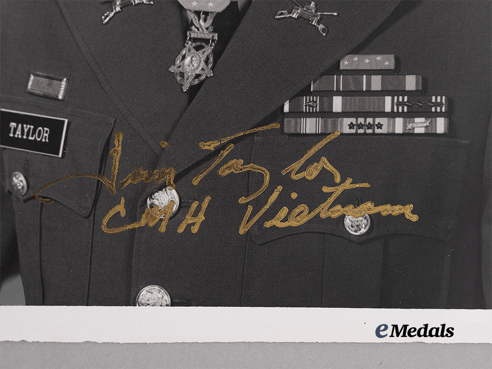 united_states._a_signed_photograph_of_vietnam_war_congressional_medal_of_honor_recipient,_captain(_armor)_james_allen_taylor_e_medals__w8673_4