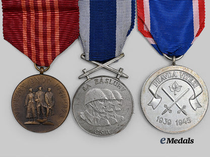 czechoslovakia._a_lot_of_five_war_medals_e_medals__m0625-120_3