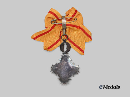 japan,_empire._an_order_of_the_sacred_crown,_v_i_class,_c.1900_e_medals__m0332-47_7