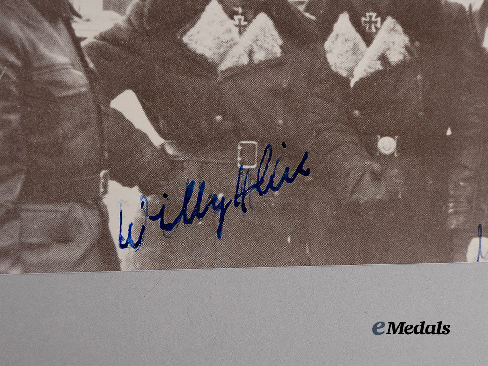 germany,_third_reich._a_lot_of_post-_war_signed_knight’s_cross_winner_photographs_e_medals__g62066_5