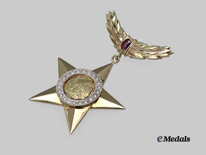 romania,_socialist_republic._a_hero_of_the_romanian_socialist_republic,_in_gold&_diamonds_e_medals__m0041-64_7