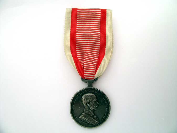 silver_bravery_medal_a3420001