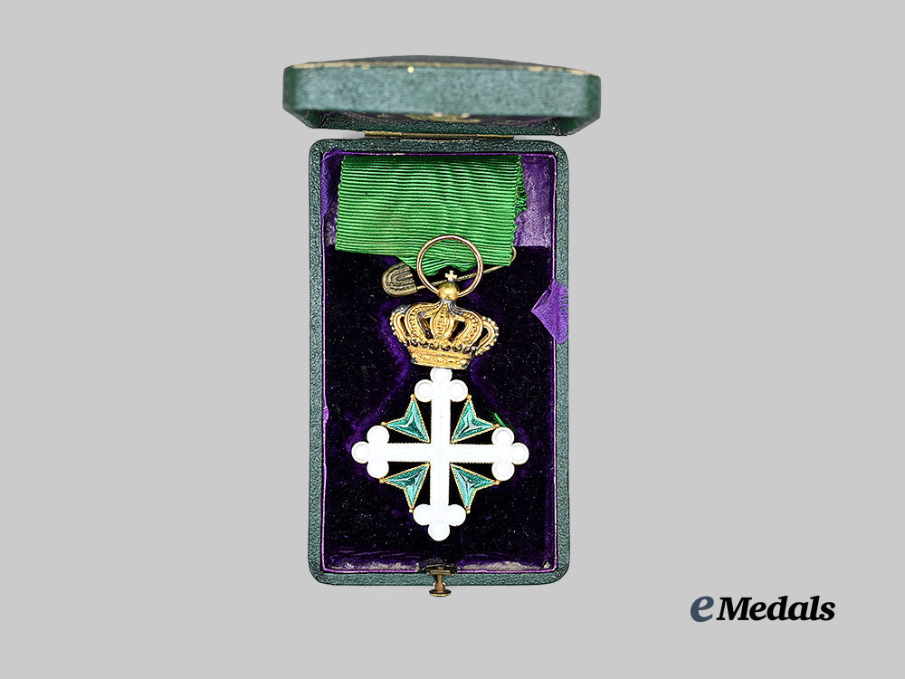 italy,_kingdom._an_order_of_st._maurice_and_st._lazarus,_knight_in_gold,_by_cravanzola_e_medals__m0332-71_3