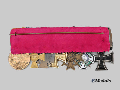 germany,_imperial._a_hohenzollern_house_order_bar_for_first_and_second_world_war_service_e_medals__m0076-172_5