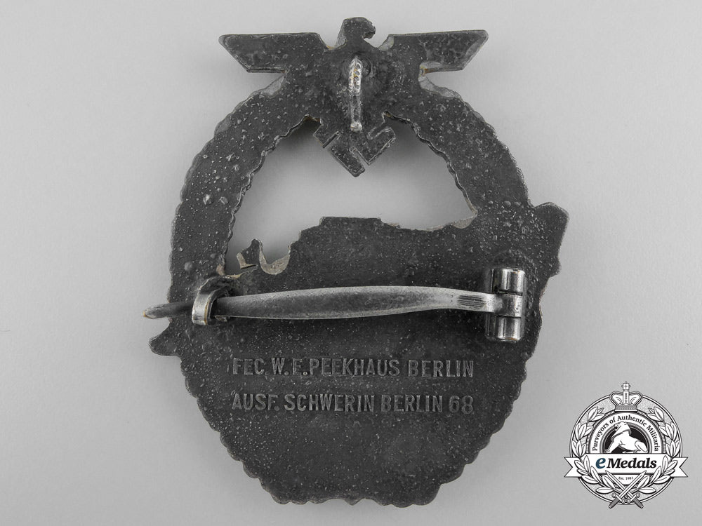 an_e-_boat_badge;_second_version_by_schwerin,_berlin;_second_version_a_0021_1