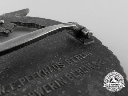 an_e-_boat_badge;_second_version_by_schwerin,_berlin;_second_version_a_0026_1