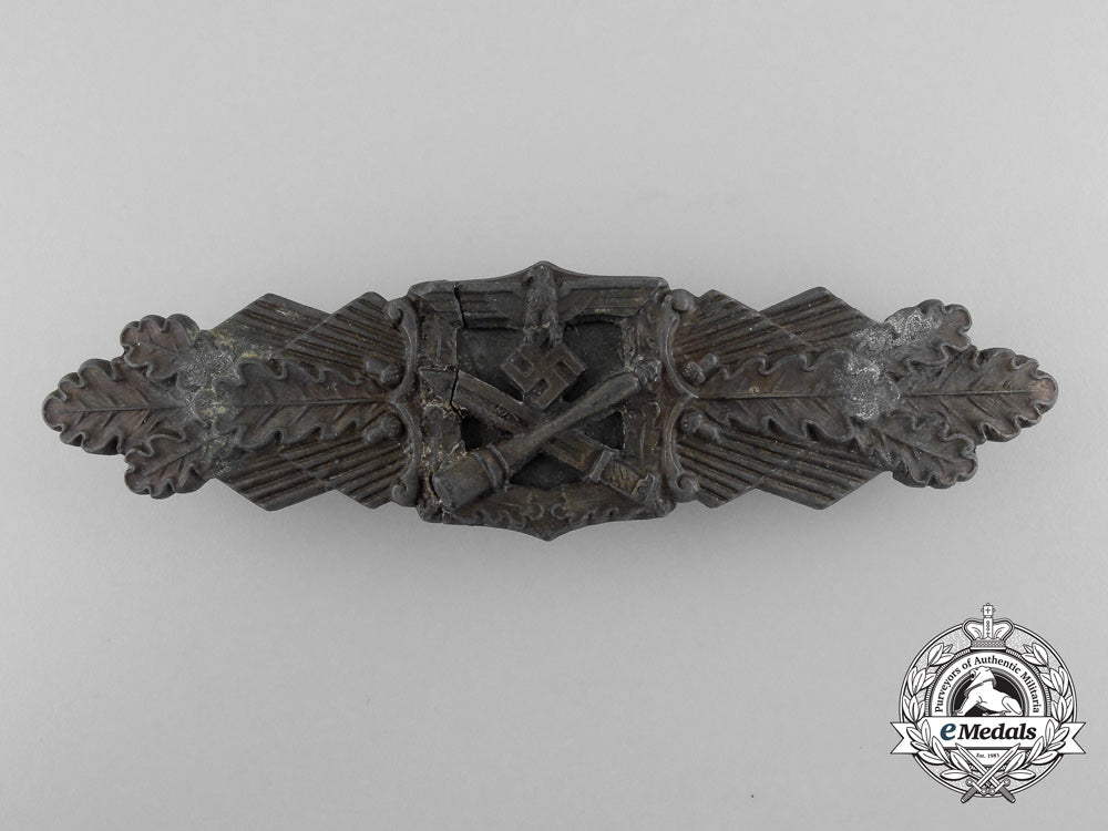 germany,_heer._a_close_combat_clasp,_bronze_grade,_by_c.e._juncker;_field_repair_a_0027_1_1_1