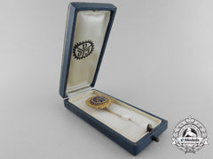 Germany, Third Reich. An Association Of Engineers Golden Badge Of Honour With Case