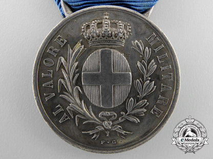italy,_kingdom._an_al_valore_militare_medal_for_the_storming_of_monte_cucco,_c.1917_a_0092_2_1