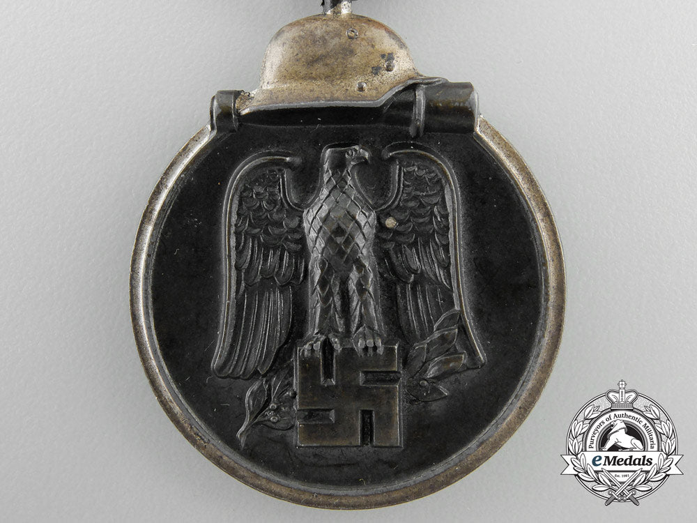 a_second_war_east_medal1941/42_by_rudolf_leukert_a_0154_1