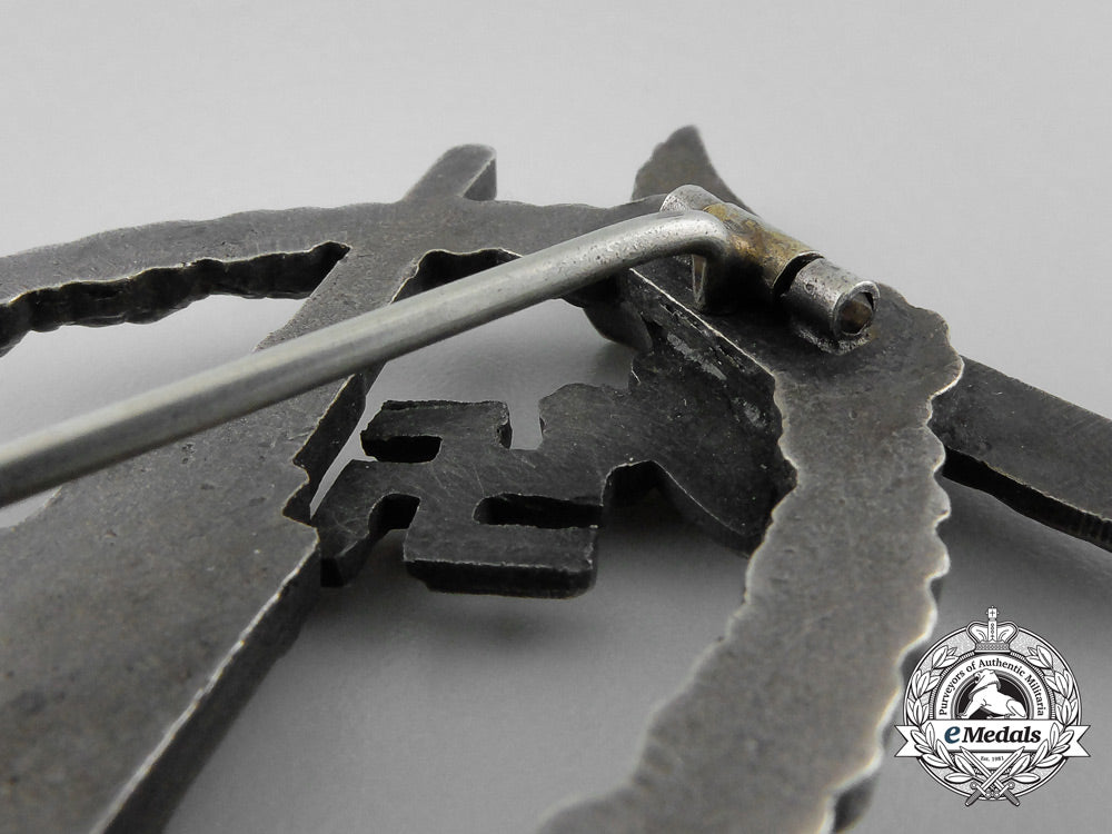 an_early_luftwaffe_flak_badge_by_c.e._juncker_a_0254_1