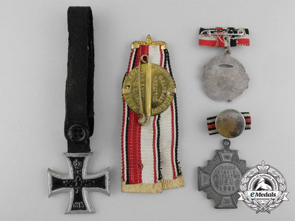 five_first_war_veterans&_commemorative_medals_and_badges_a_0419_1