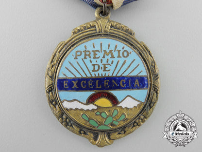 a_cuban_national_state_award_a_0481