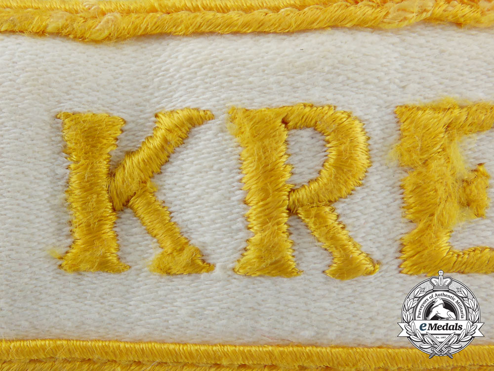 a_tunic_removed_kreta_campaign_cufftitle_a_0563