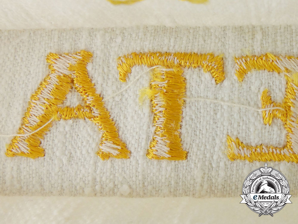 a_tunic_removed_kreta_campaign_cufftitle_a_0564