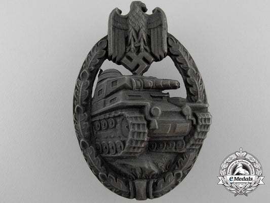 an_early_bronze_grade_tank_badge_a_0571