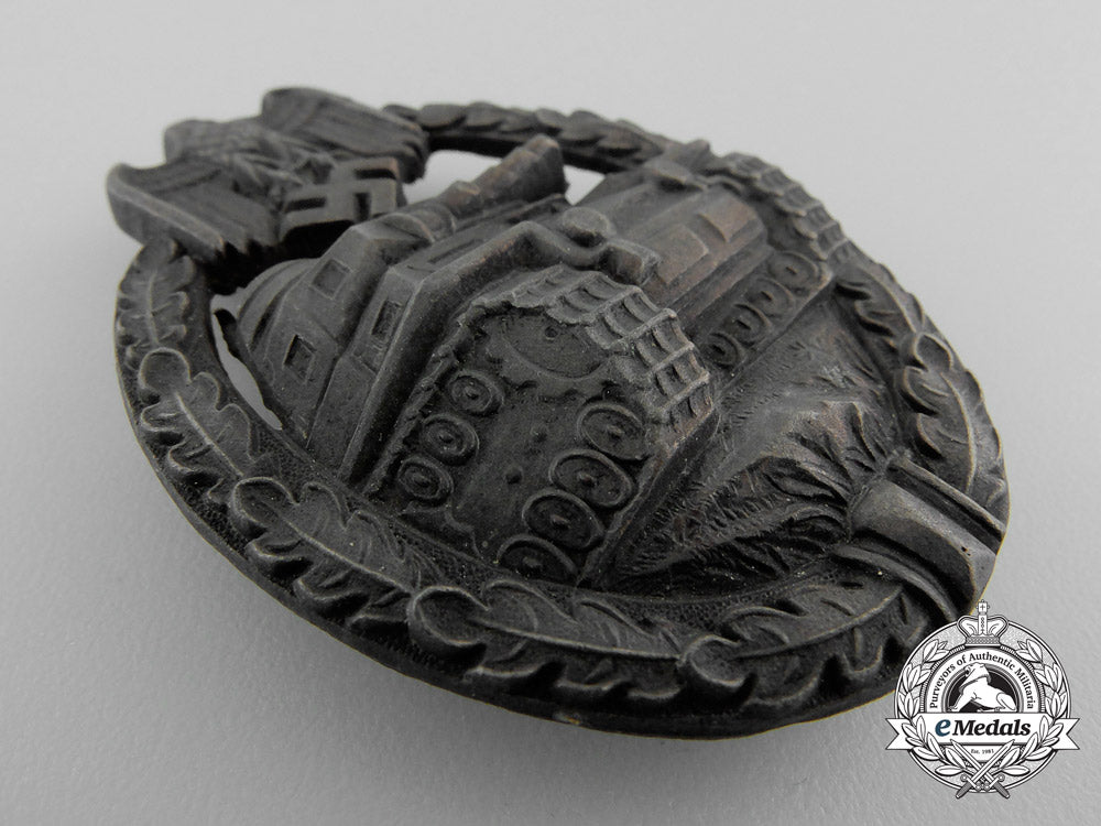 an_early_bronze_grade_tank_badge_a_0574