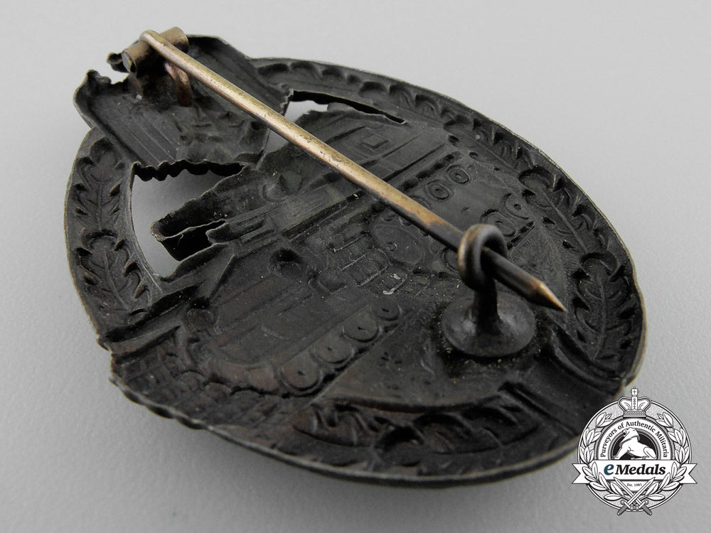 an_early_bronze_grade_tank_badge_a_0575