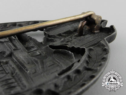 an_early_bronze_grade_tank_badge_a_0577