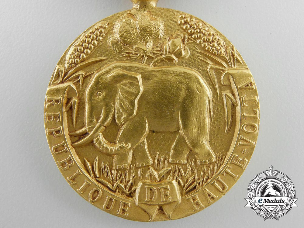 an_order_of_merit_of_upper_volta;_gold_grade_medal_a_0696