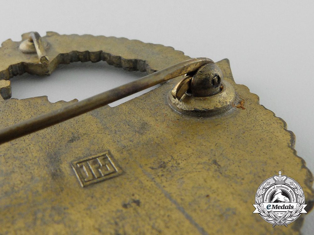a_kriegsmarine_destroyer_war_badge_by_josef_feix&_sohn_a_1042