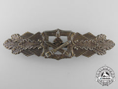 A Bronze Grade Close Combat Clasp By C.e.juncker