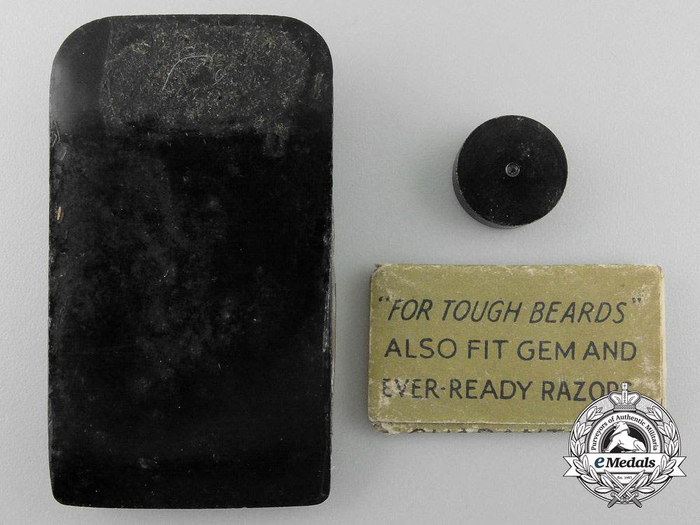 a_rare_second_war_british_escapee's_kit_a_1103