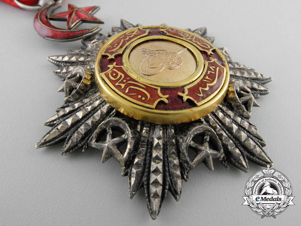 a_turkish_order_of_medjidie(_mecidiye);_breast_badge_a_1146